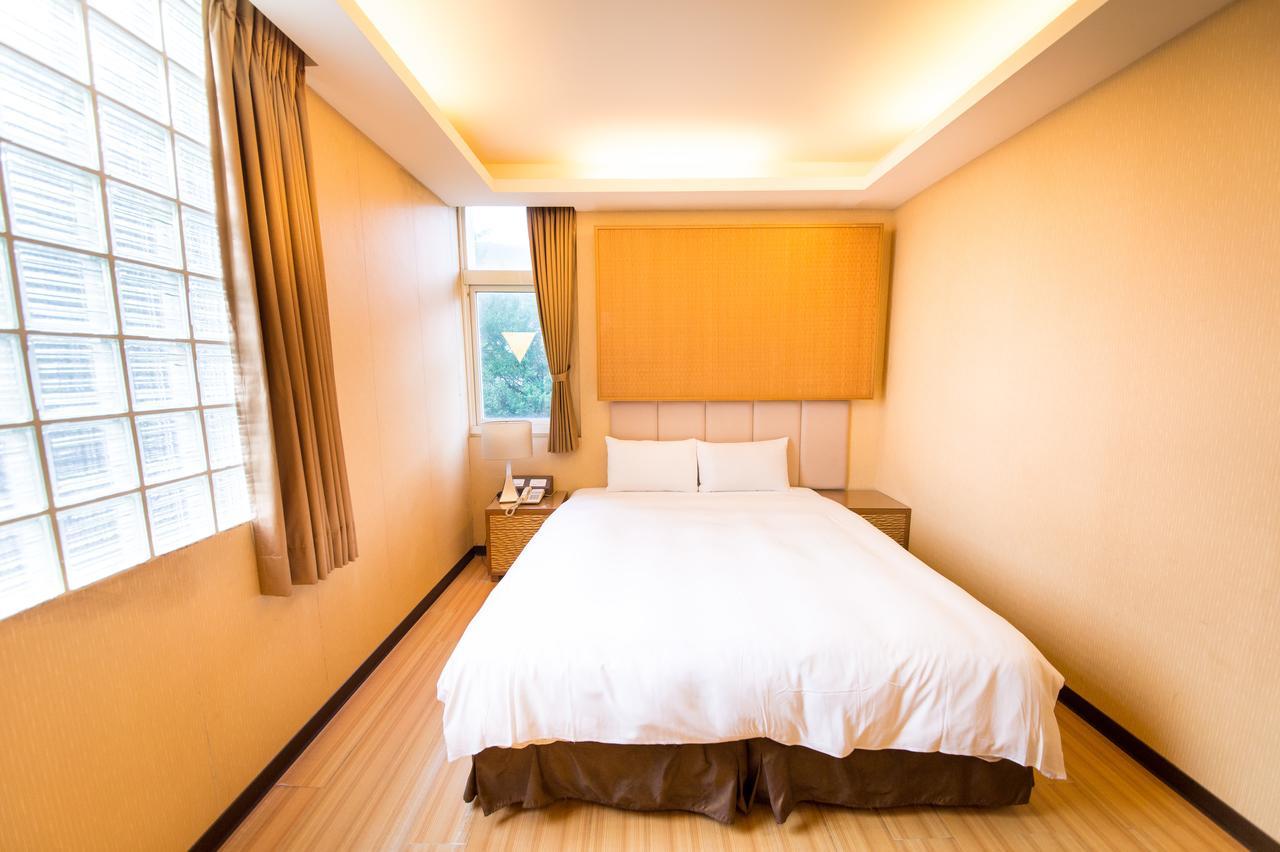Aoike Hot Spring Hotel Jiaoxi Esterno foto