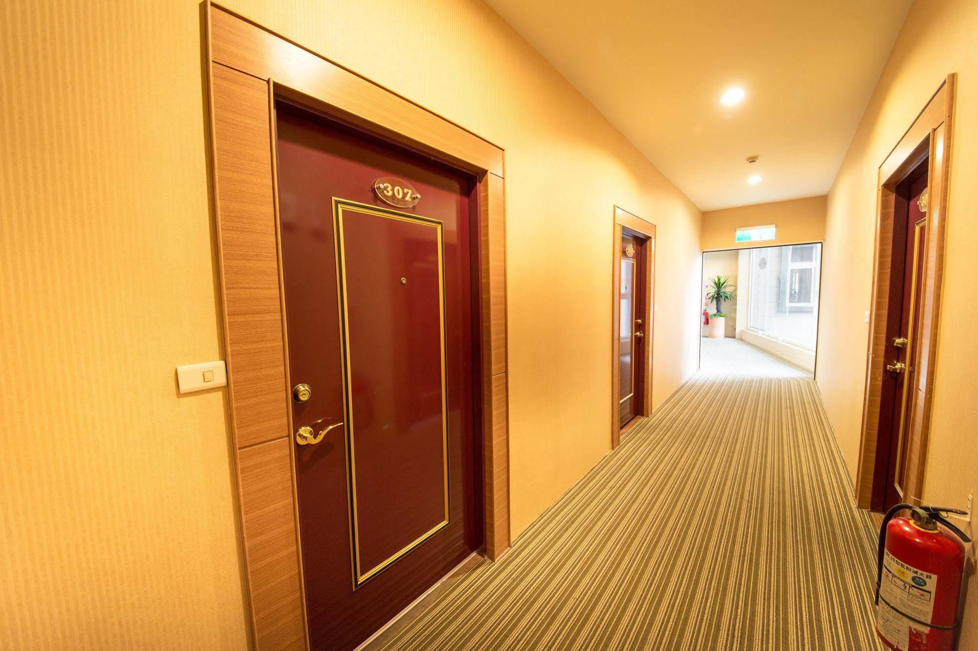 Aoike Hot Spring Hotel Jiaoxi Esterno foto